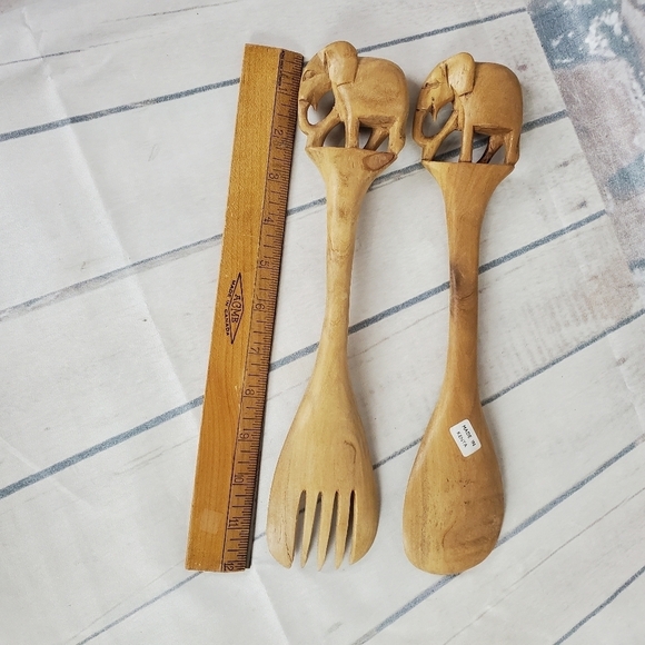 Vintage Hand Carved Wooden Kenya Fork and  Spoon Elephants - Picture 8 of 9